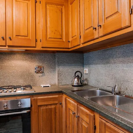 - Entreves Crevasse Apartment *